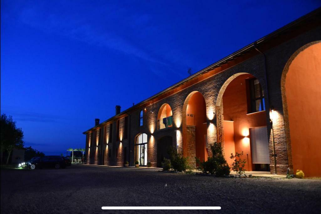 Fiorenzuola dʼArda Agriturismo Mascudiera מראה חיצוני תמונה